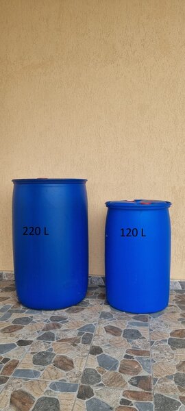 Butoi albastru din plastic cu buson 120 L - 220 L.