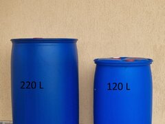 Butoi albastru din plastic cu buson 120 L - 220 L